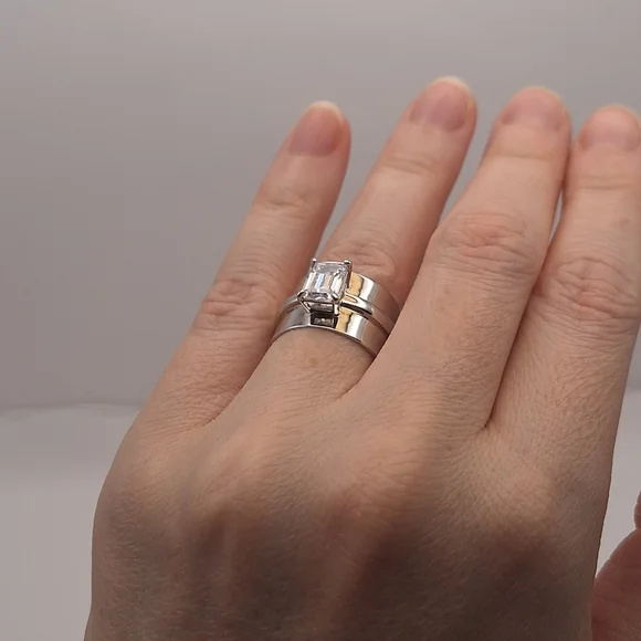 Diamonique x Lisa Freede Emerald-Cut Adjustable Cigar Band Ring–Silver Tone Sz 7 - Picture 2 of 12